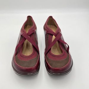 J-41 Adventure On Jambu Hybrid Mary Jane Clog Wedge Heel Burgundy Shoes